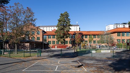 Skolan har ökat kapaciteten med 300 elevplatser.